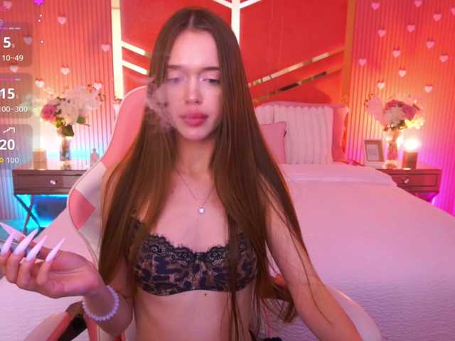 LunarBarbie live cam on BongaCams