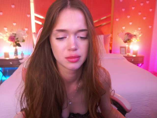 LunarBarbie live cam on BongaCams