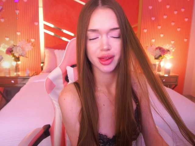 LunarBarbie live cam on BongaCams