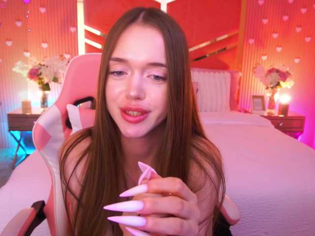 LunarBarbie live cam on BongaCams