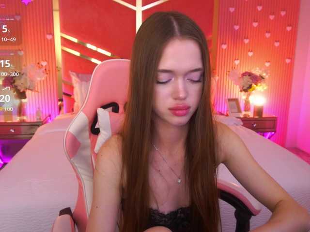 LunarBarbie live cam on BongaCams