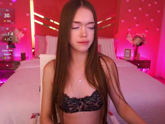 LunarBarbie live cam on BongaCams