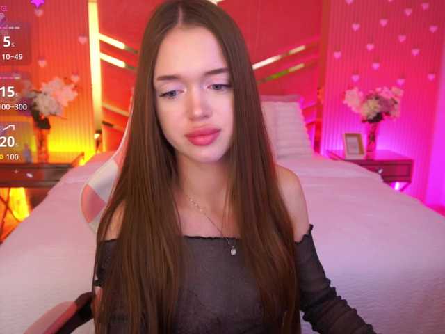 LunarBarbie live webcam show