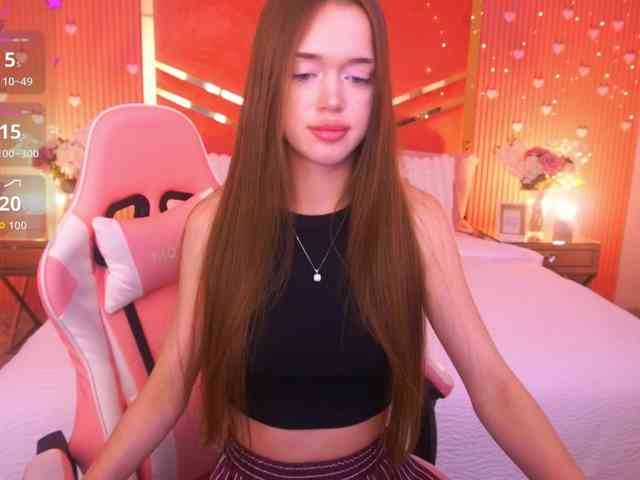LunarBarbie webcam