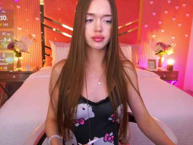 LunarBarbie webcam
