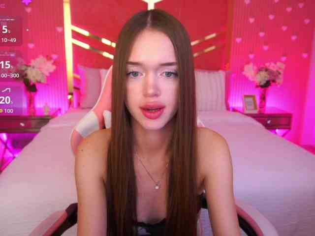 LunarBarbie webcam