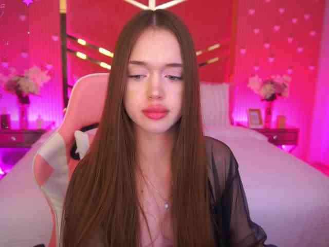 LunarBarbie webcam