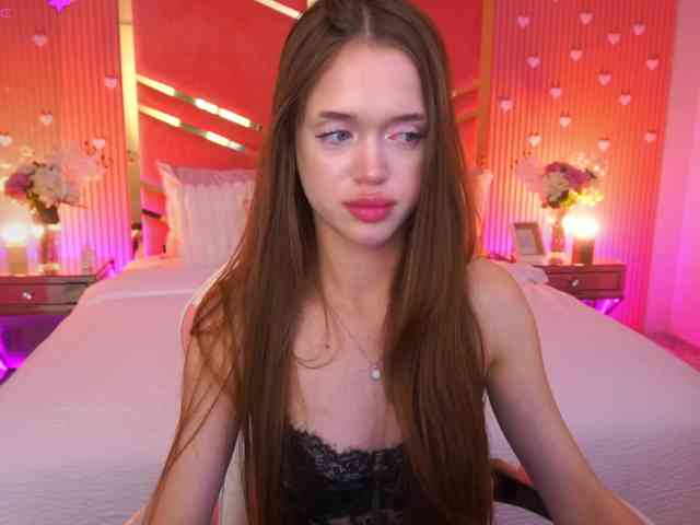 LunarBarbie webcam