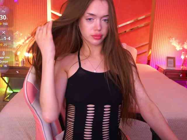 LunarBarbie webcam