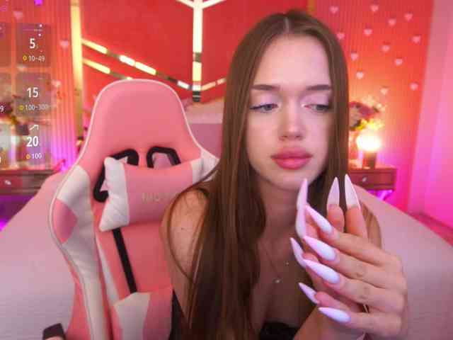 LunarBarbie webcam