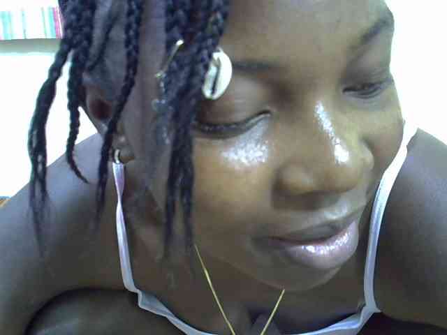 Prettylovie webcam