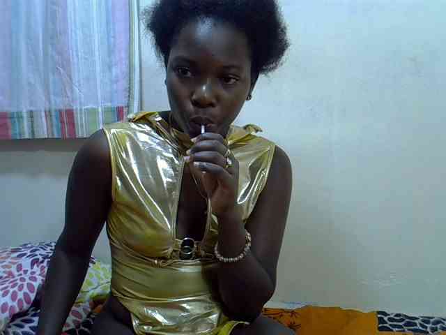Prettylovie webcam