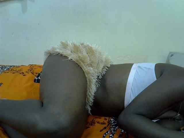 Prettylovie webcam