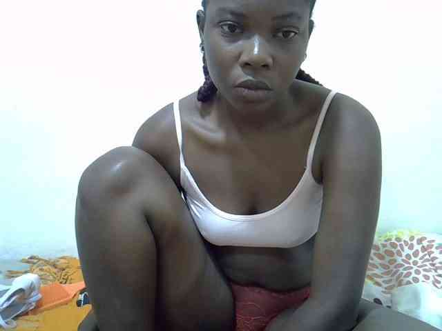 Prettylovie webcam