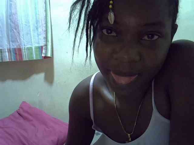 Prettylovie webcam