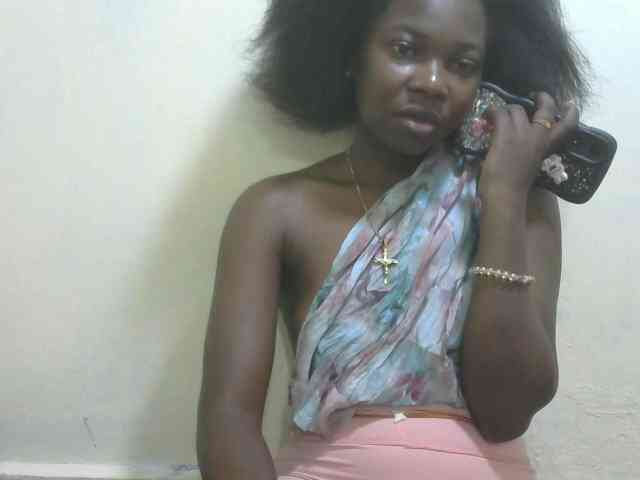 Prettylovie webcam