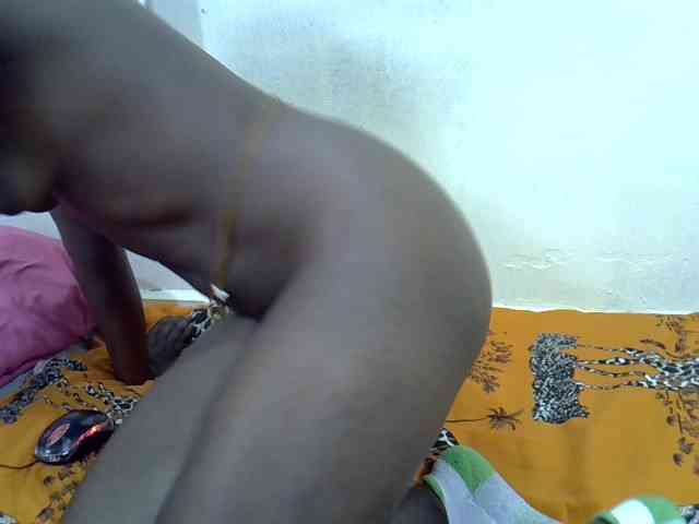 Prettylovie webcam