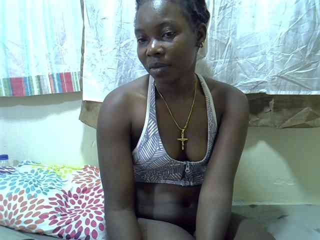 Prettylovie webcam