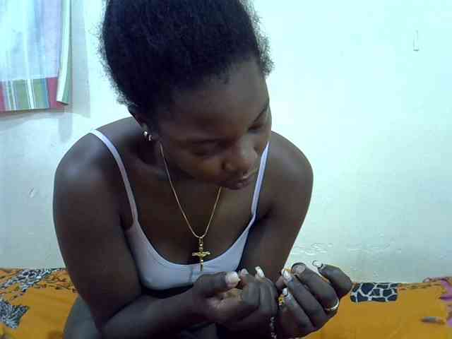 Prettylovie webcam
