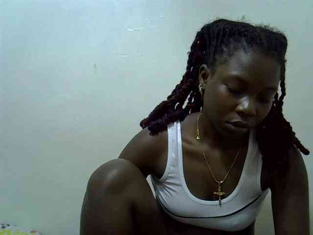 Prettylovie webcam