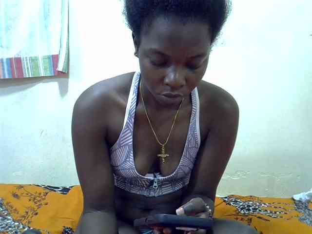Prettylovie webcam