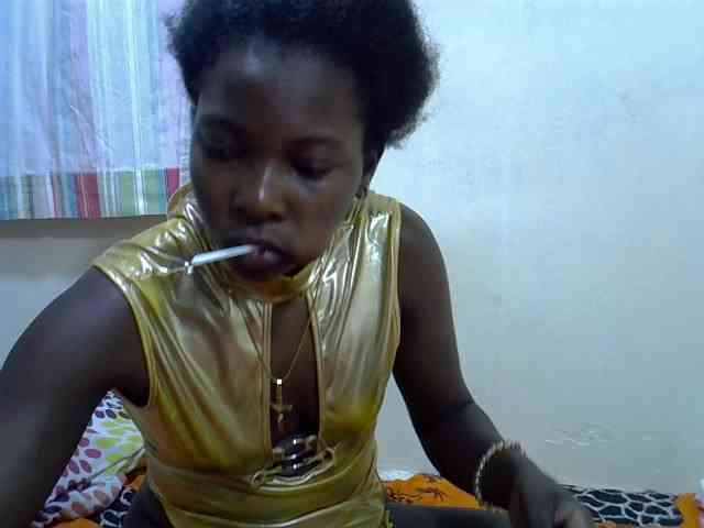 Prettylovie webcam