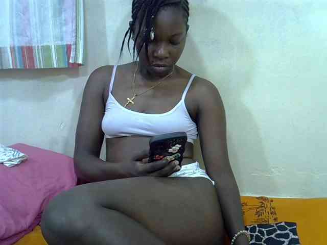 Prettylovie webcam