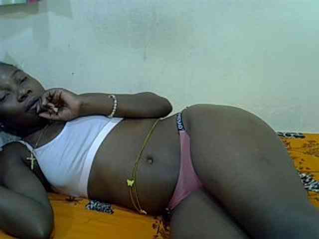 Prettylovie webcam