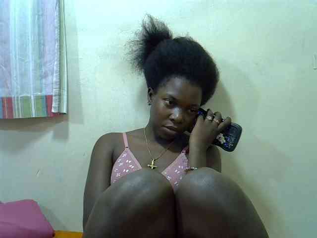 Prettylovie webcam