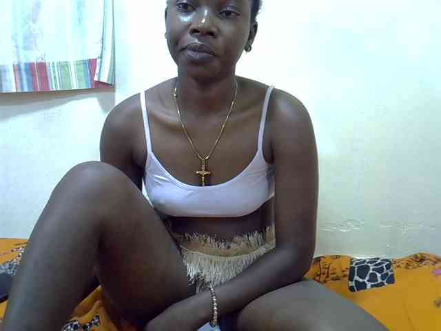Prettylovie webcam