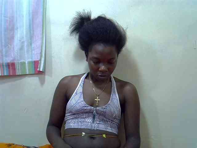 Prettylovie webcam