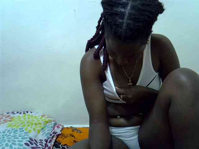 Prettylovie webcam