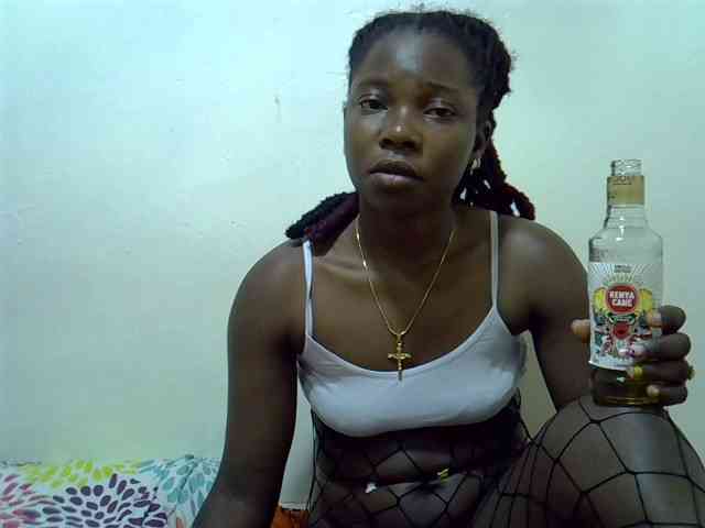 Prettylovie webcam
