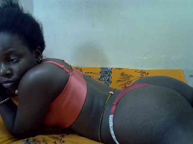 Prettylovie webcam