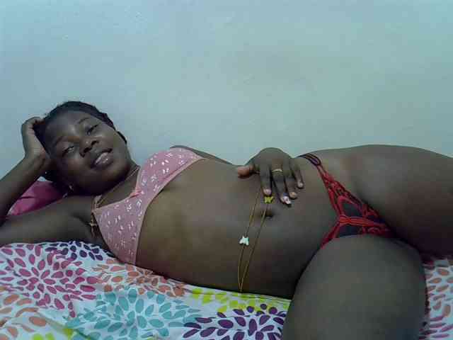 Prettylovie webcam