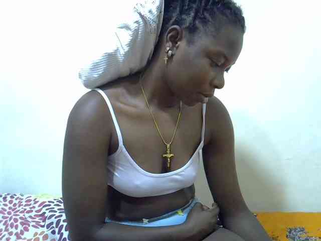 Prettylovie webcam