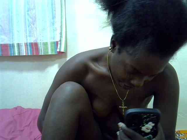 Prettylovie webcam