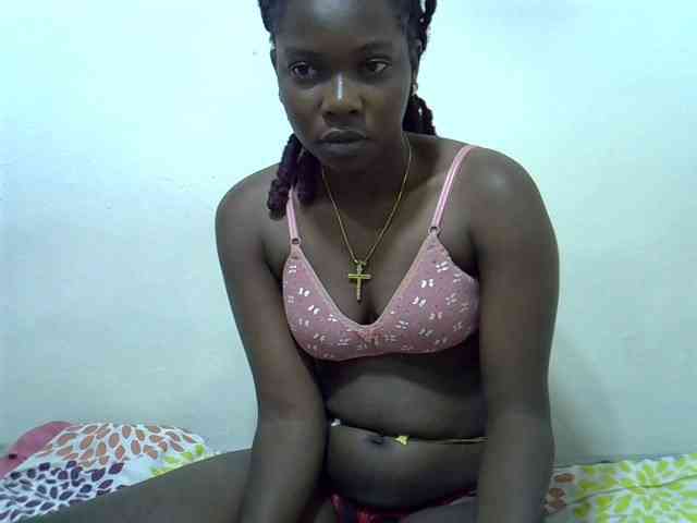 Prettylovie webcam