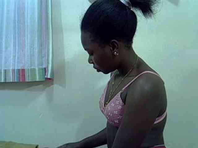 Prettylovie webcam