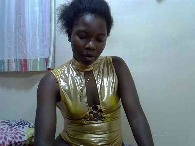 Prettylovie webcam