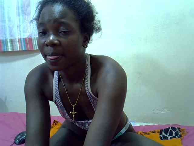 Prettylovie webcam
