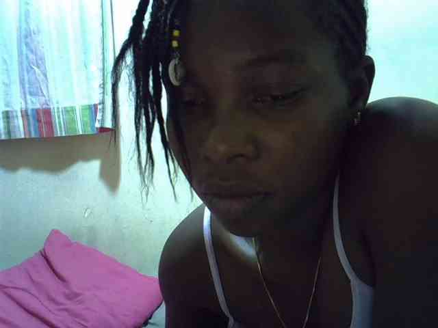 Prettylovie webcam