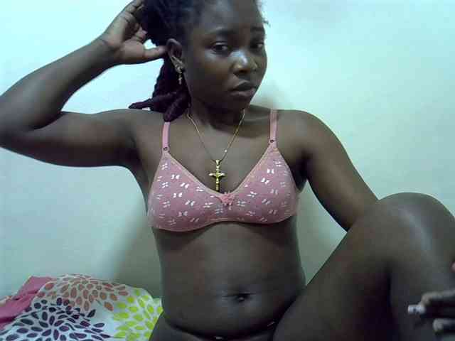 Prettylovie webcam