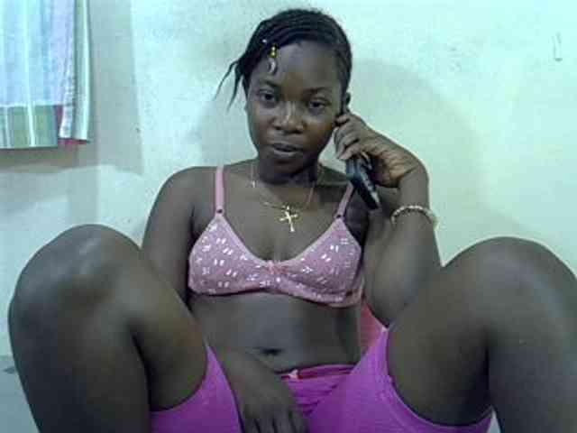 Prettylovie webcam