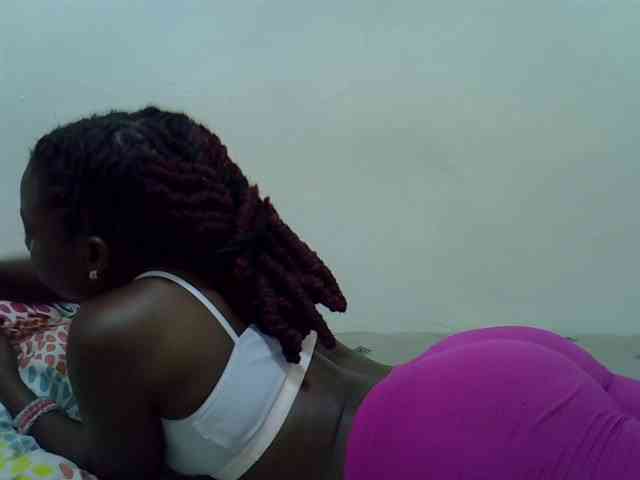 Prettylovie webcam