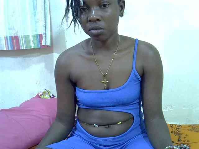 Prettylovie webcam