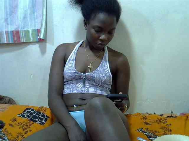 Modèle: Prettylovie