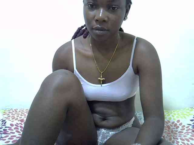 Prettylovie webcam
