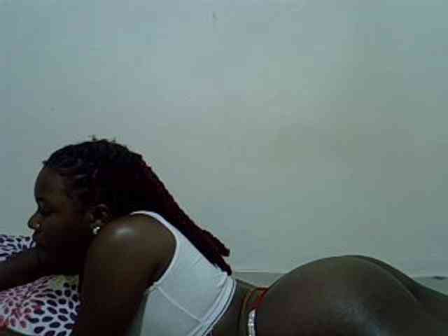 Prettylovie webcam