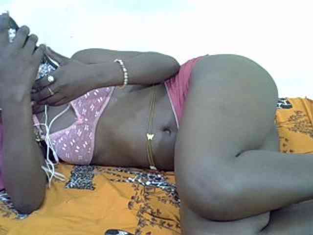 Prettylovie webcam